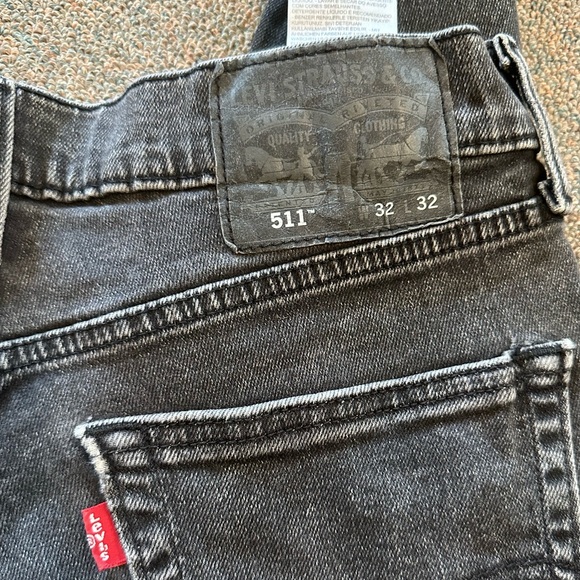 Men’s black Levi’s jeans  32x32 style 511 - Picture 3 of 3